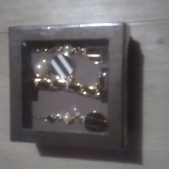 Earrings with Bracelet Carolee New York Valentine Love - Picture 5 of 5